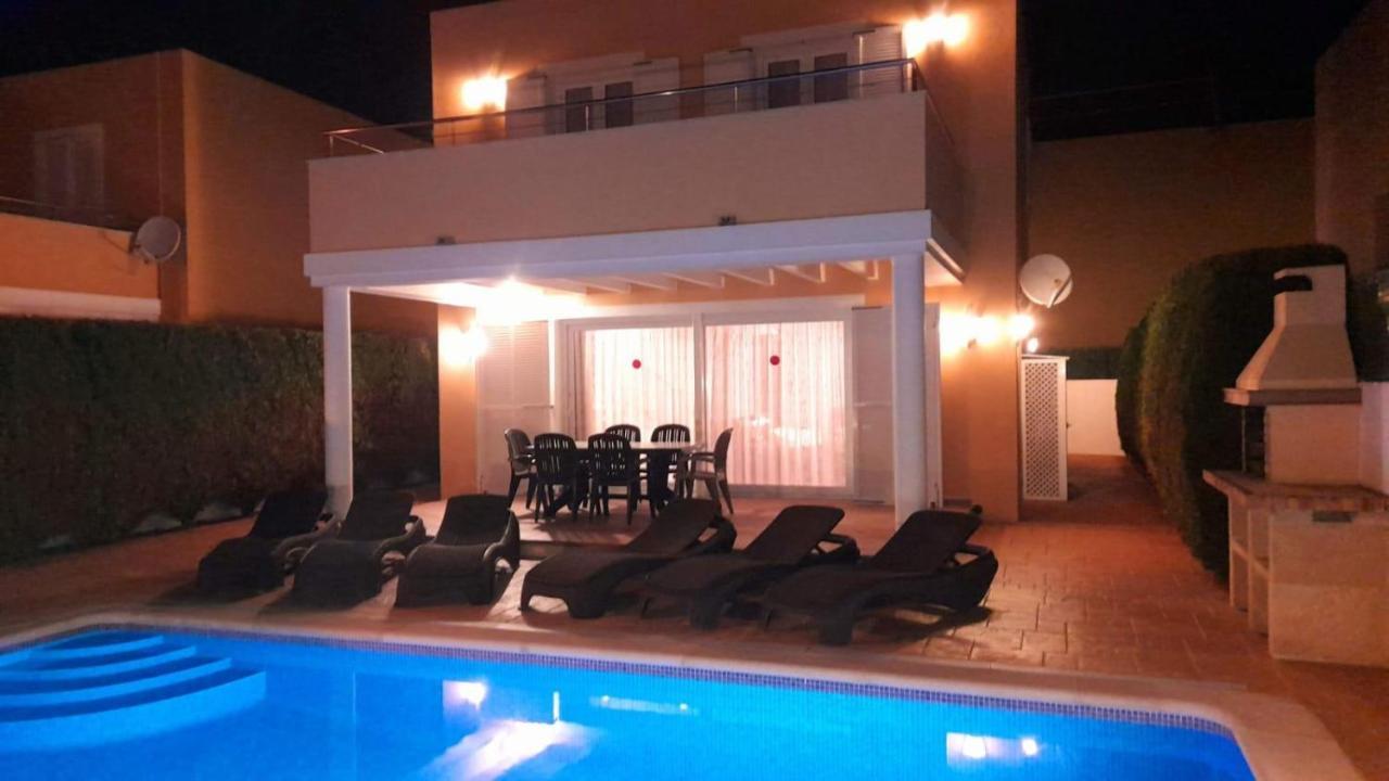 Lorena Villa Sa Caleta