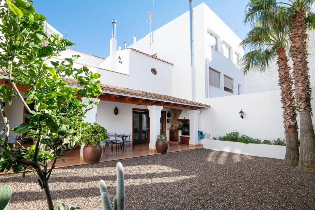 Ses Amfores Holiday home *