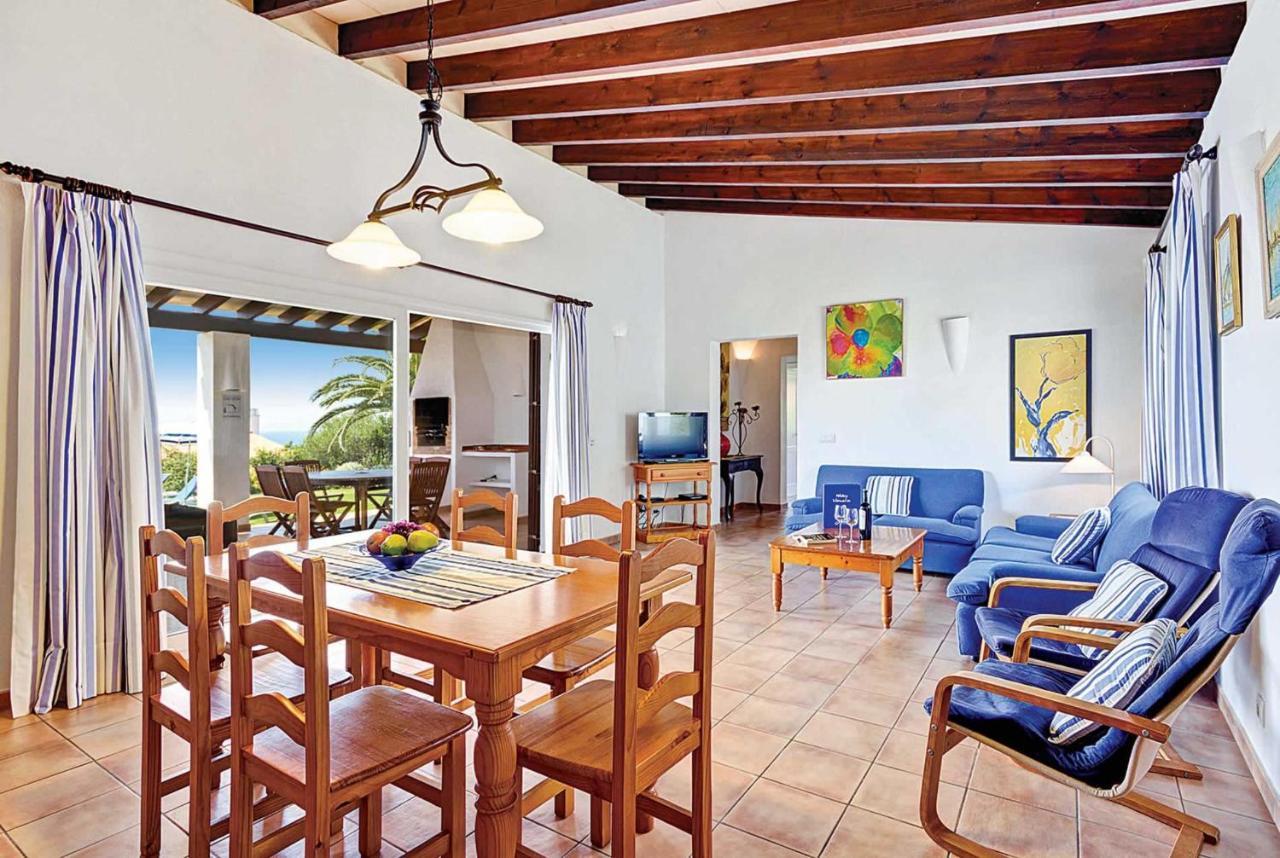 Sonrisa Menorca Villa *