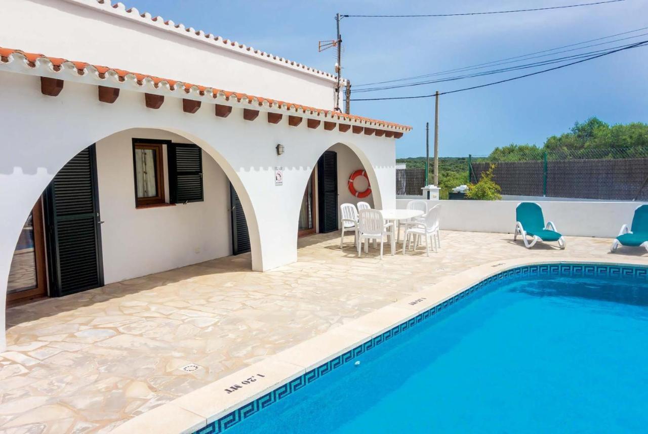 Chiquita * Cala En Porter (Menorca)