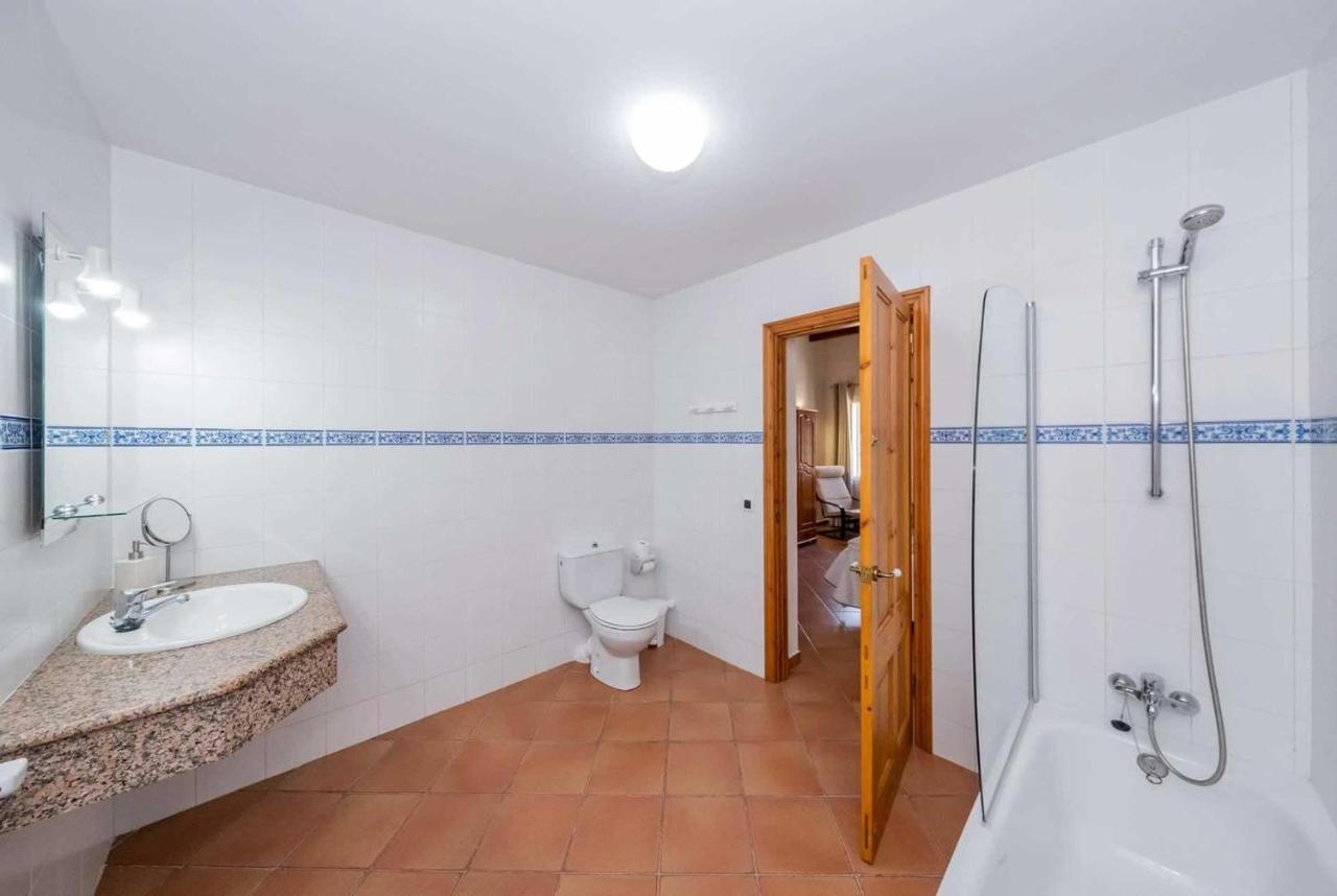 Villa Llucasaldent Menor *