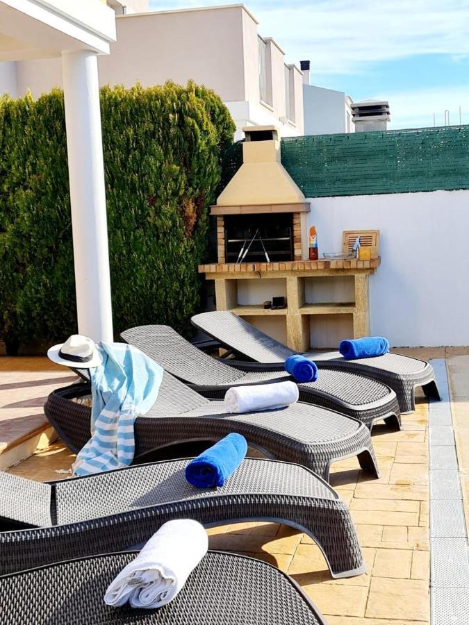 Lorena Villa Sa Caleta
