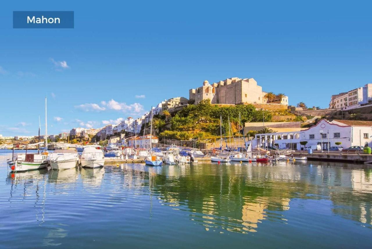 Chiquita Cala En Porter (Menorca)