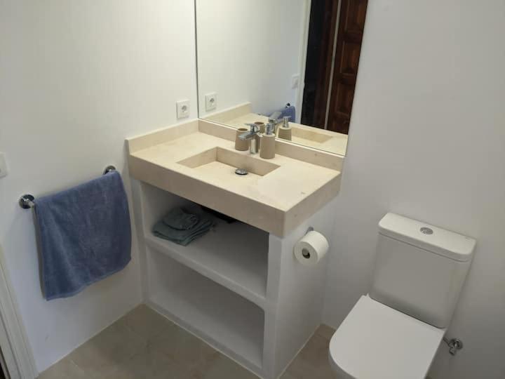 Сasa de vacaciones Casa Con Piscina, Vistas Y Acceso Privado Al Mar. Vistes Voramar. *
