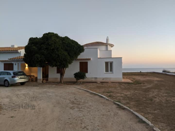Casa Con Piscina, Vistas Y Acceso Privado Al Mar. Vistes Voramar. Cala'N Blanes (Menorca)