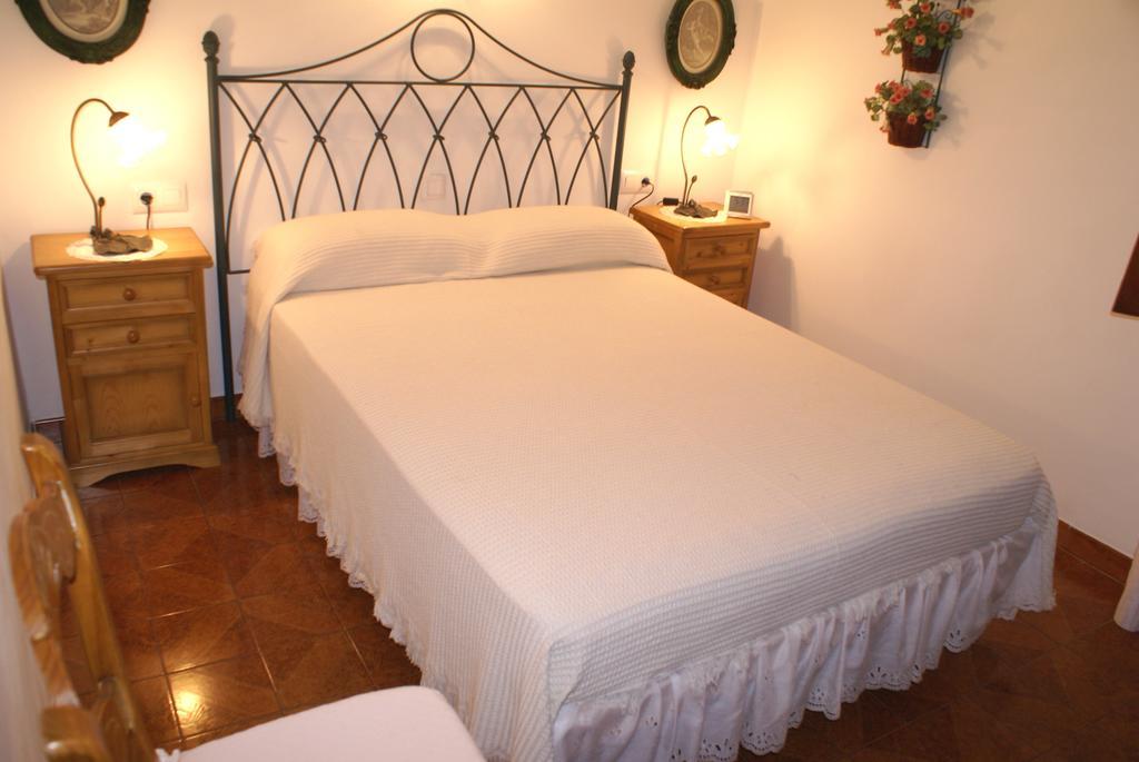 Ponderosa Cala Blanca (Menorca)
