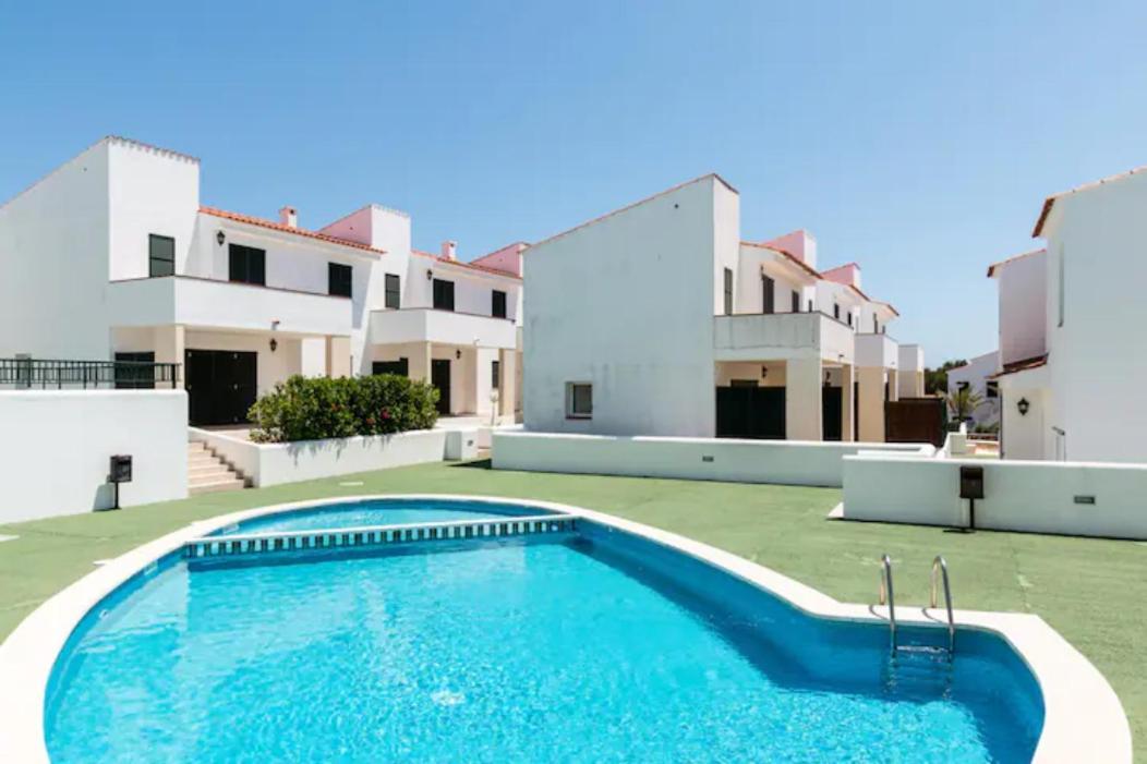 Modern House Close To Beach Holiday home *
