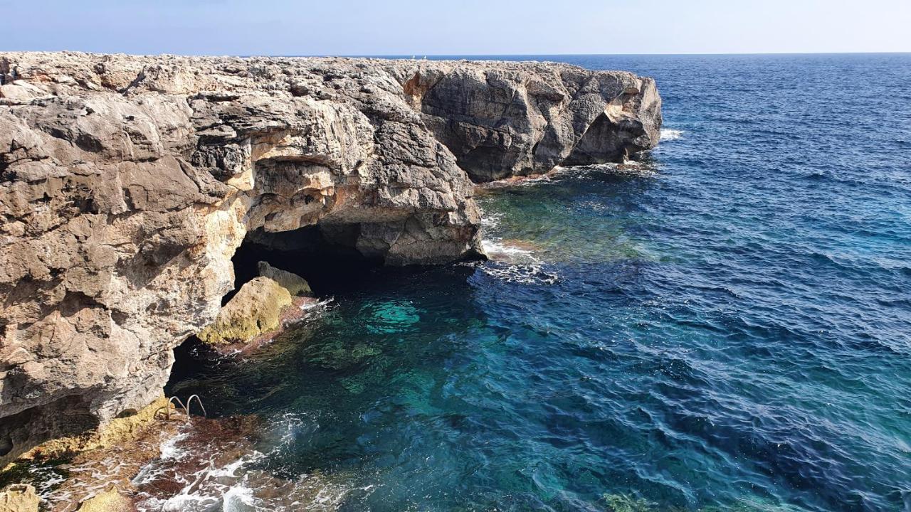 Vell Luxury Villa, Sea Direct Access, Private Pool * Binibeca