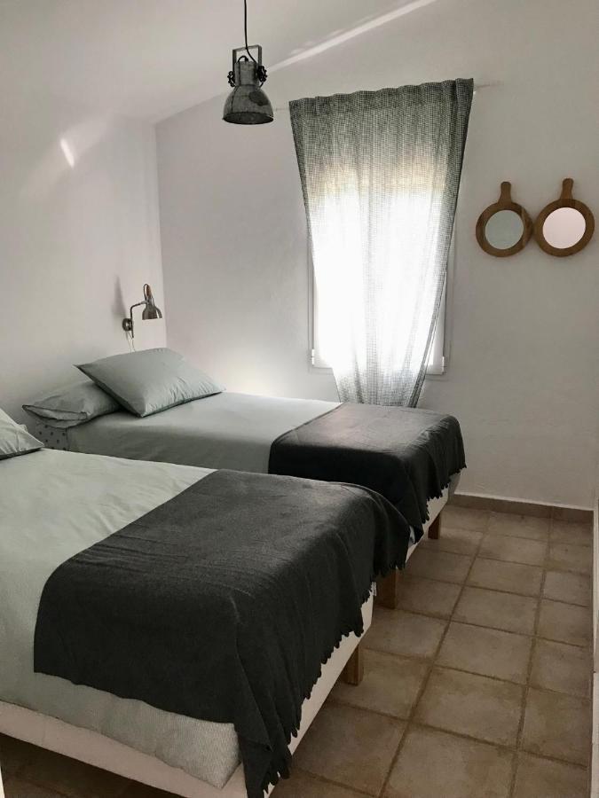 La Rosa Cala Blanca (Menorca)