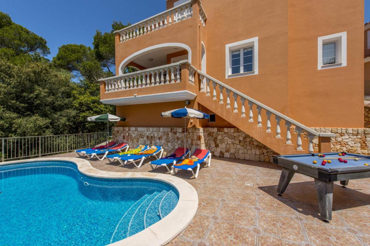 Villa Carmen Galdana By *