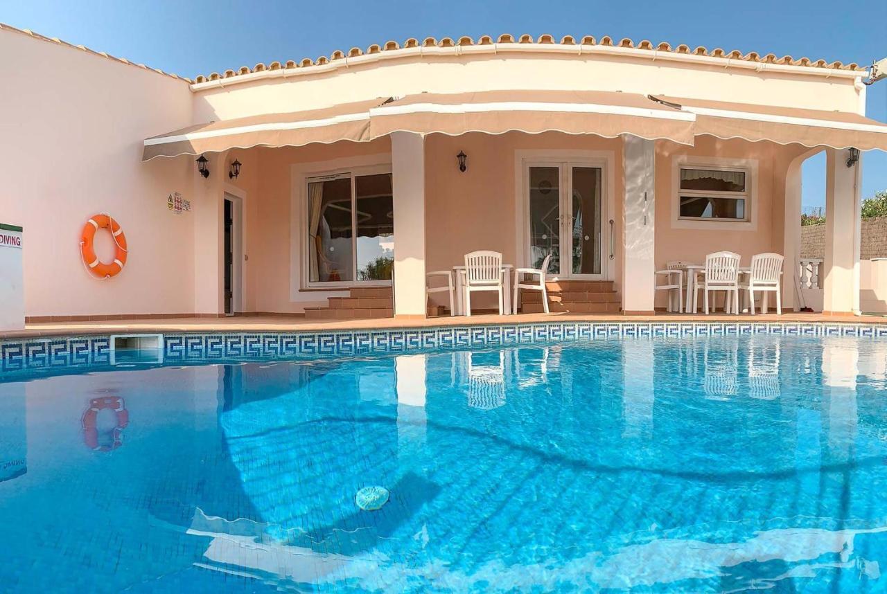 Villa Rosa *