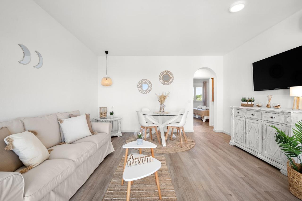 Holiday home Buganvilla