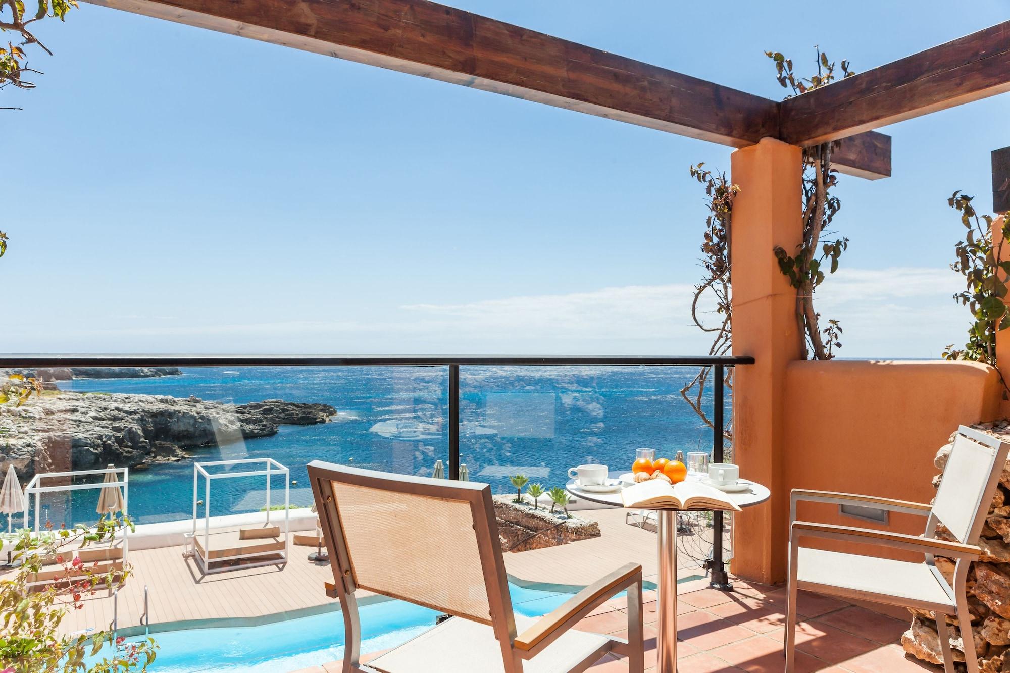 Menorca - Adults Recommended - By Pierre & Premium Hotel 3*