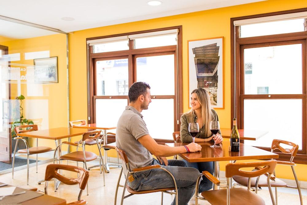Sagitario Ciutadella Hostal