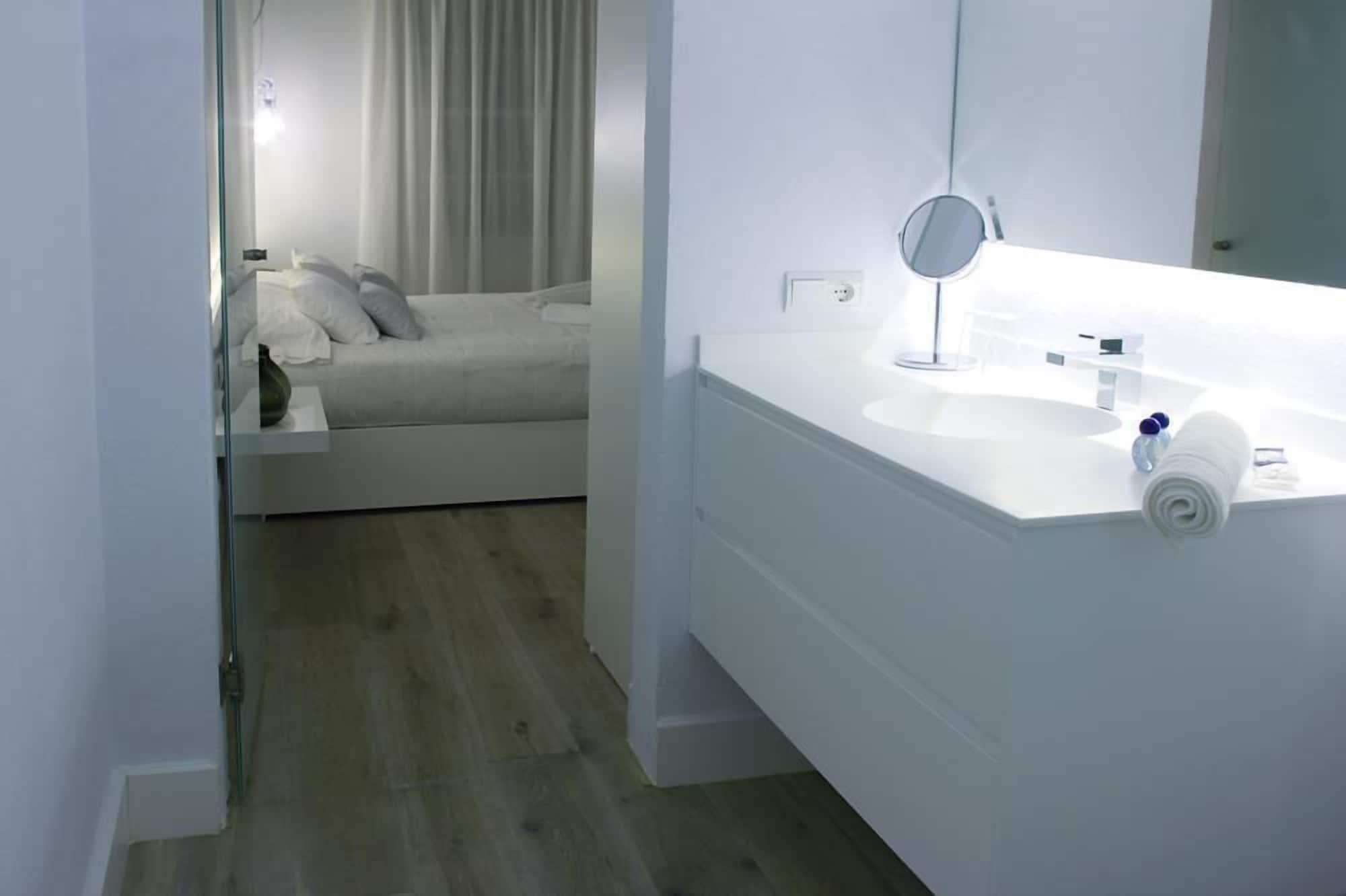 Hotel Roca Nou 3*