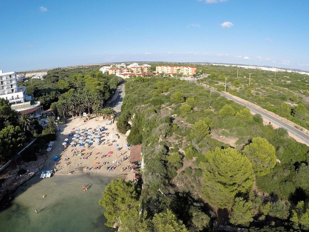 Pierre&vacances Menorca Cala Blanes Apartahotel