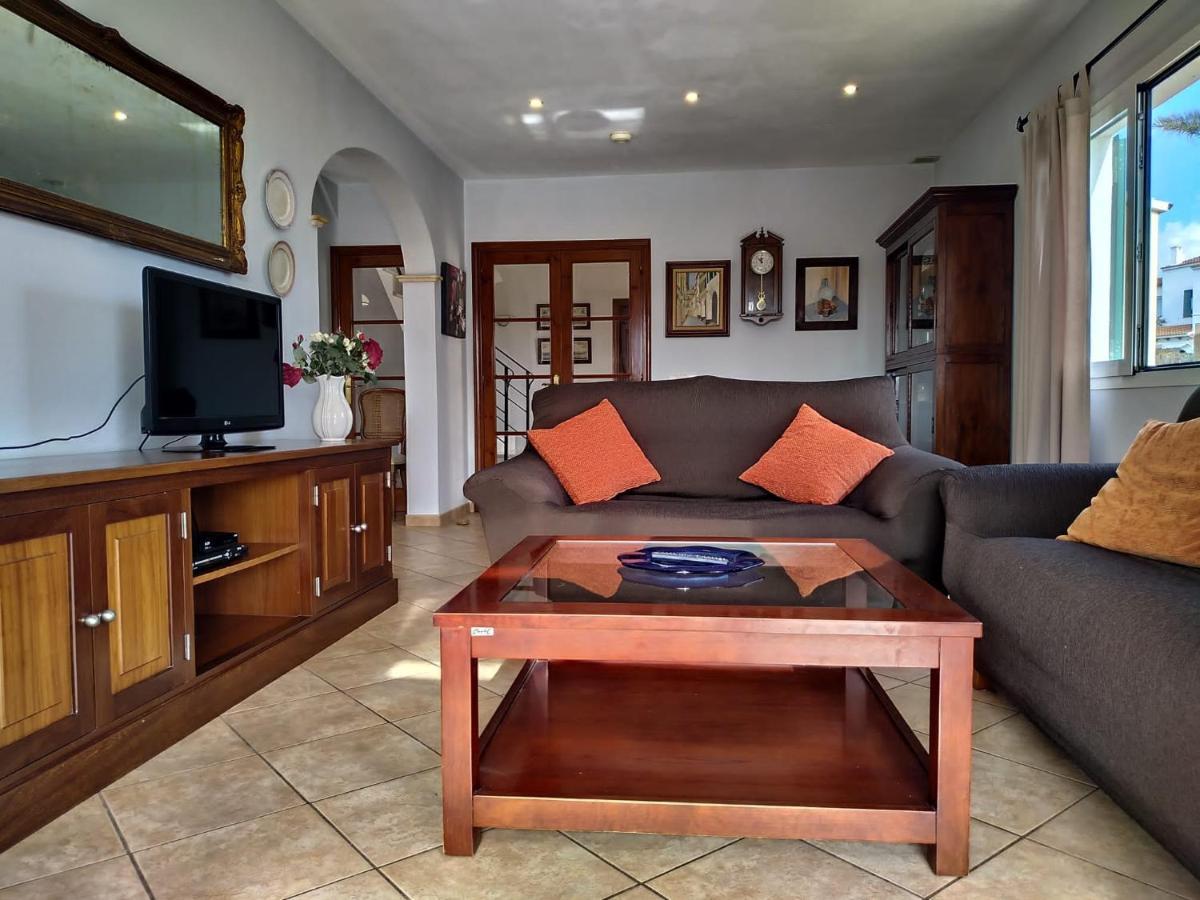 Villa Tali Piscina, Wifi, Cerca De Ciudadela