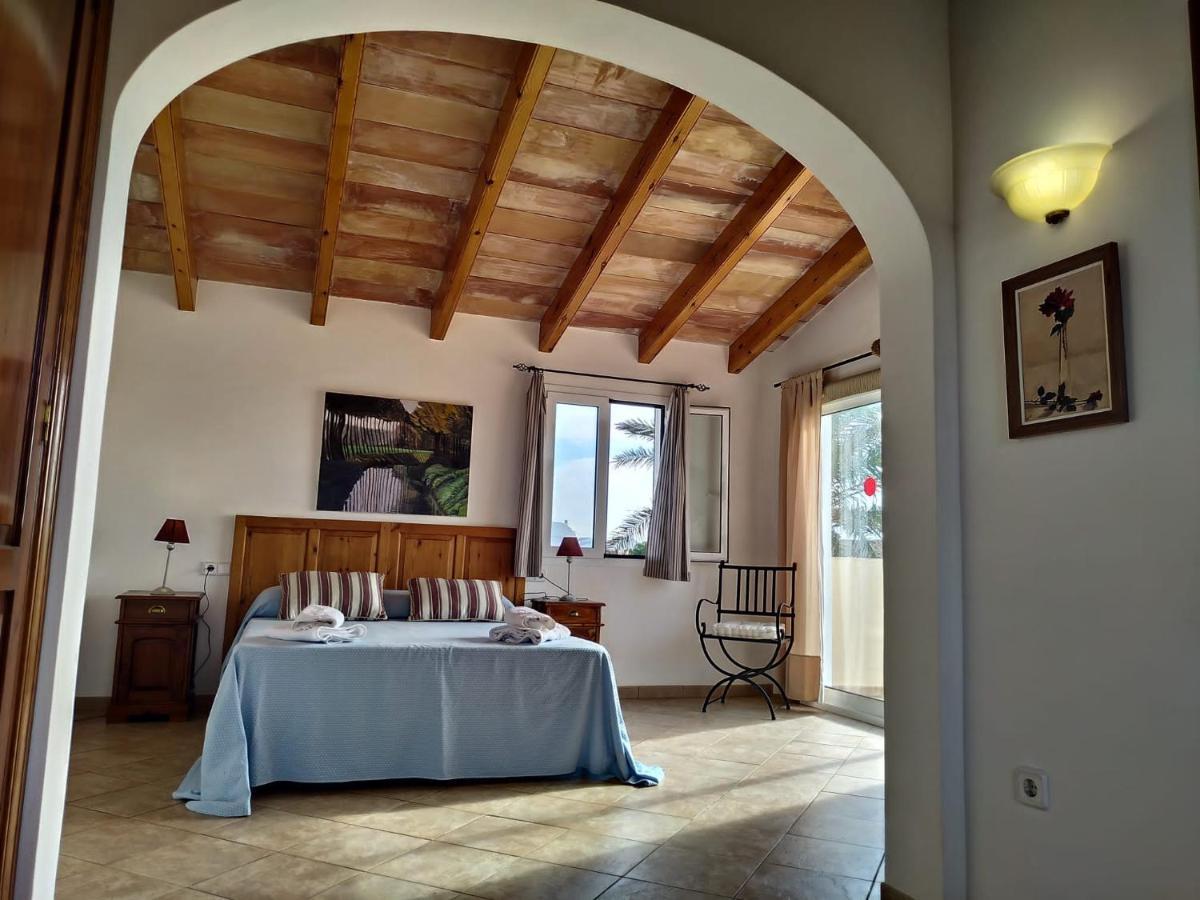 Villa Tali Piscina, Wifi, Cerca De Ciudadela *