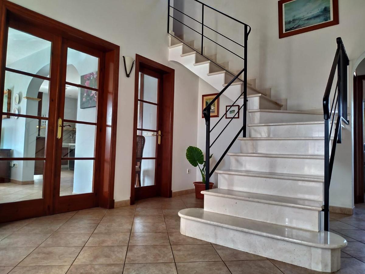 Tali Piscina, Wifi, Cerca De Ciudadela Villa