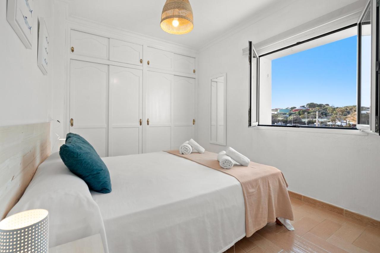 Apartment Punta Prima *