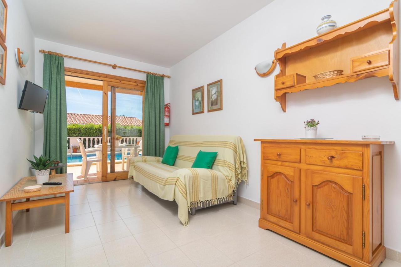 Marina -cala Enporter- * Cala En Porter (Menorca)