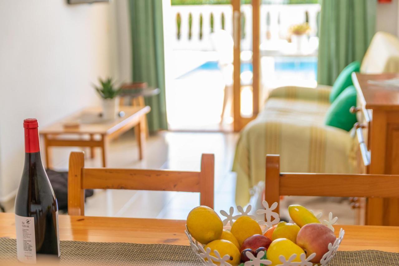 Apartamento Marina -cala Enporter- *