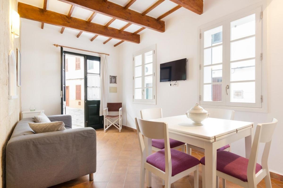 Holiday home Roques 24 *