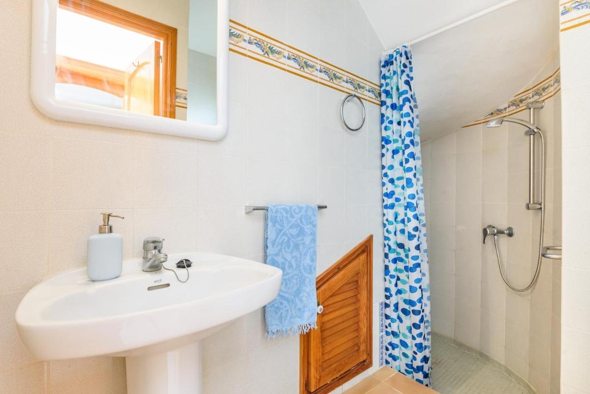 Villa Brisa Marina Cala'N Blanes (Menorca)
