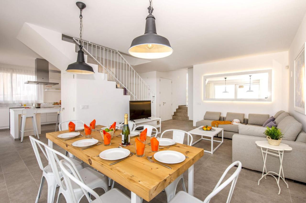 Villa Aguamarina By