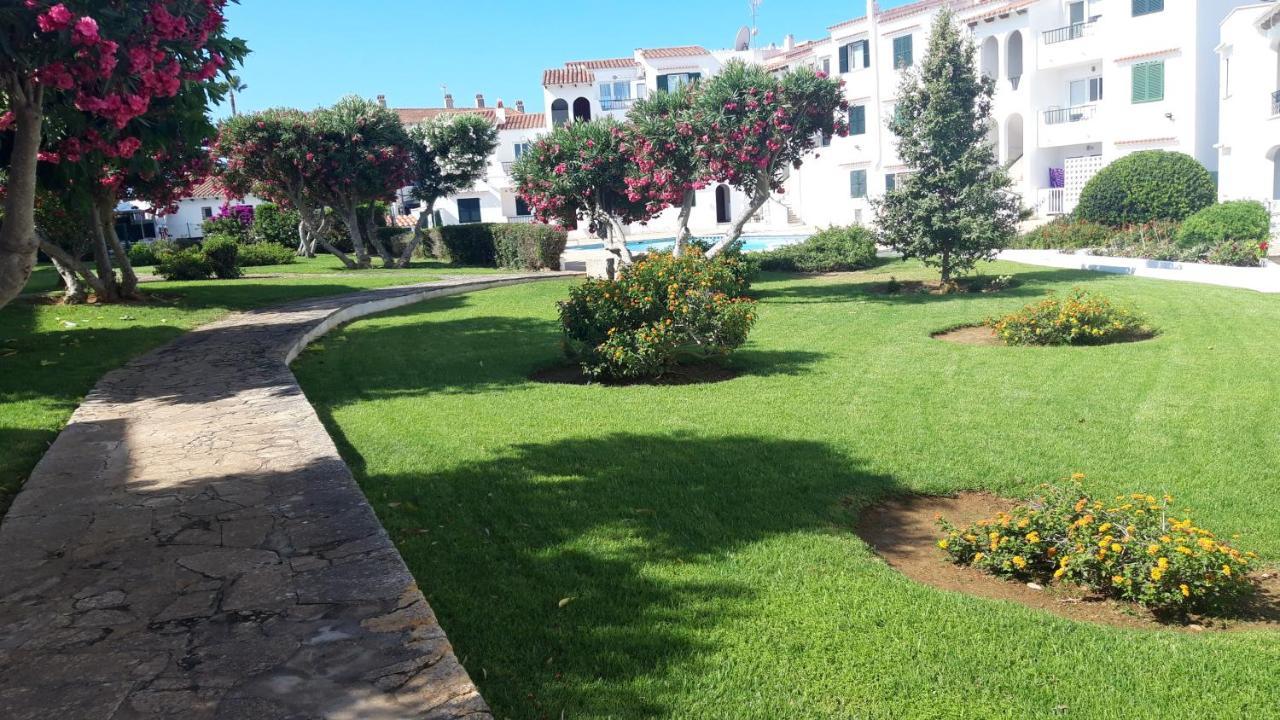 Precioso Residencial Con Piscina *