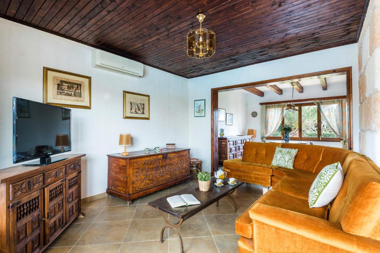 Villa Es Pins By Son Carrio (Menorca)