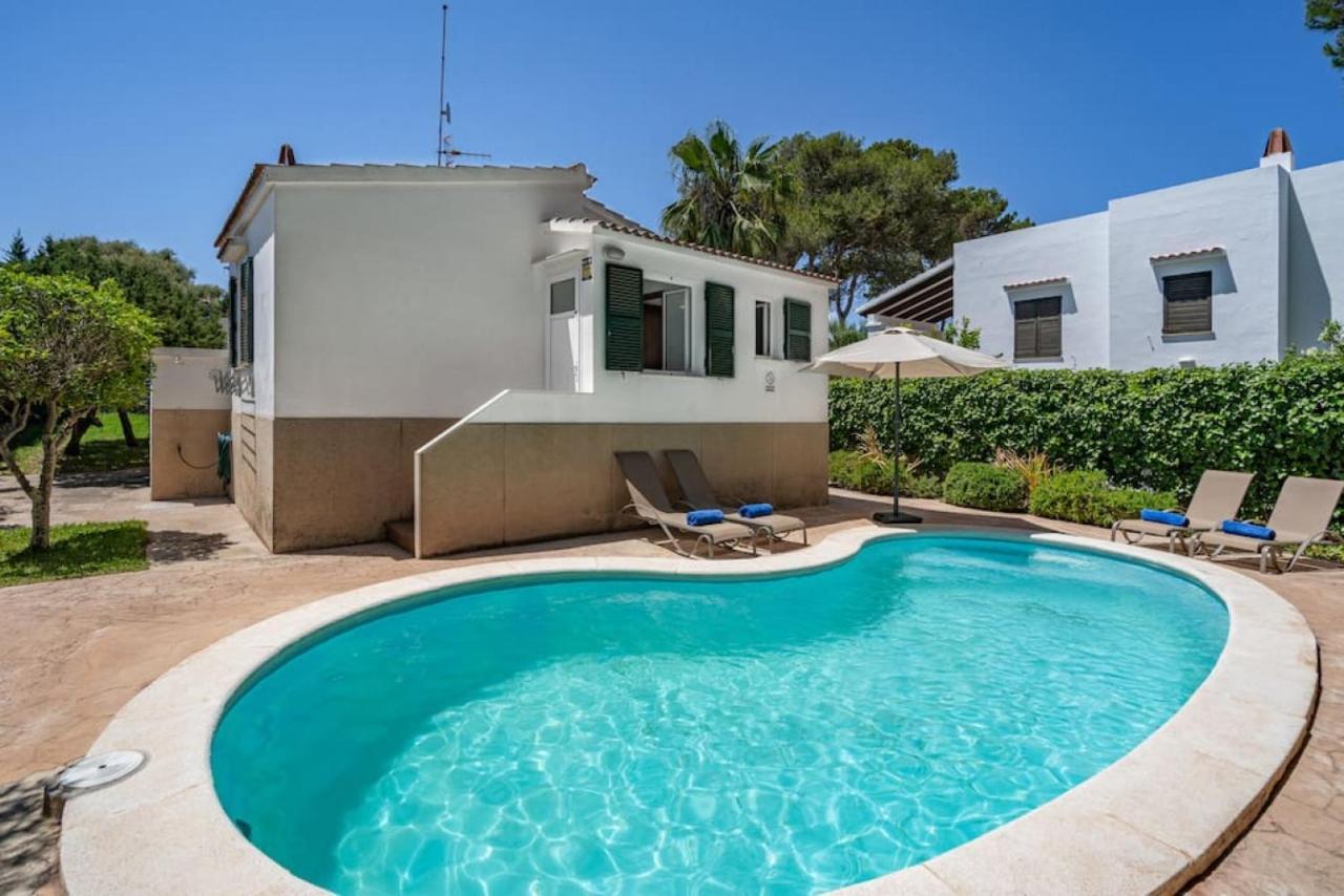 Gloria Villa