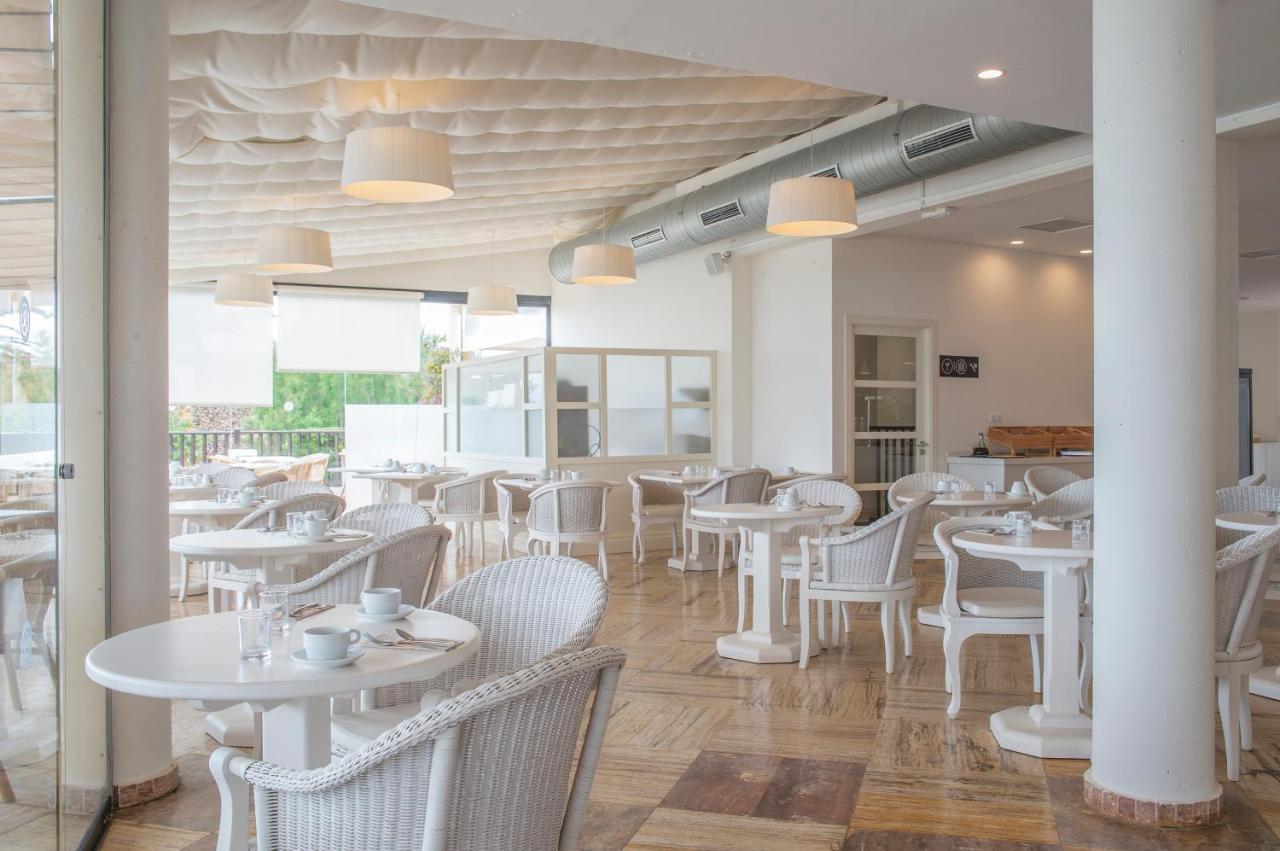 Menorca - Adults Recommended - By Pierre & Premium Hotel 3*
