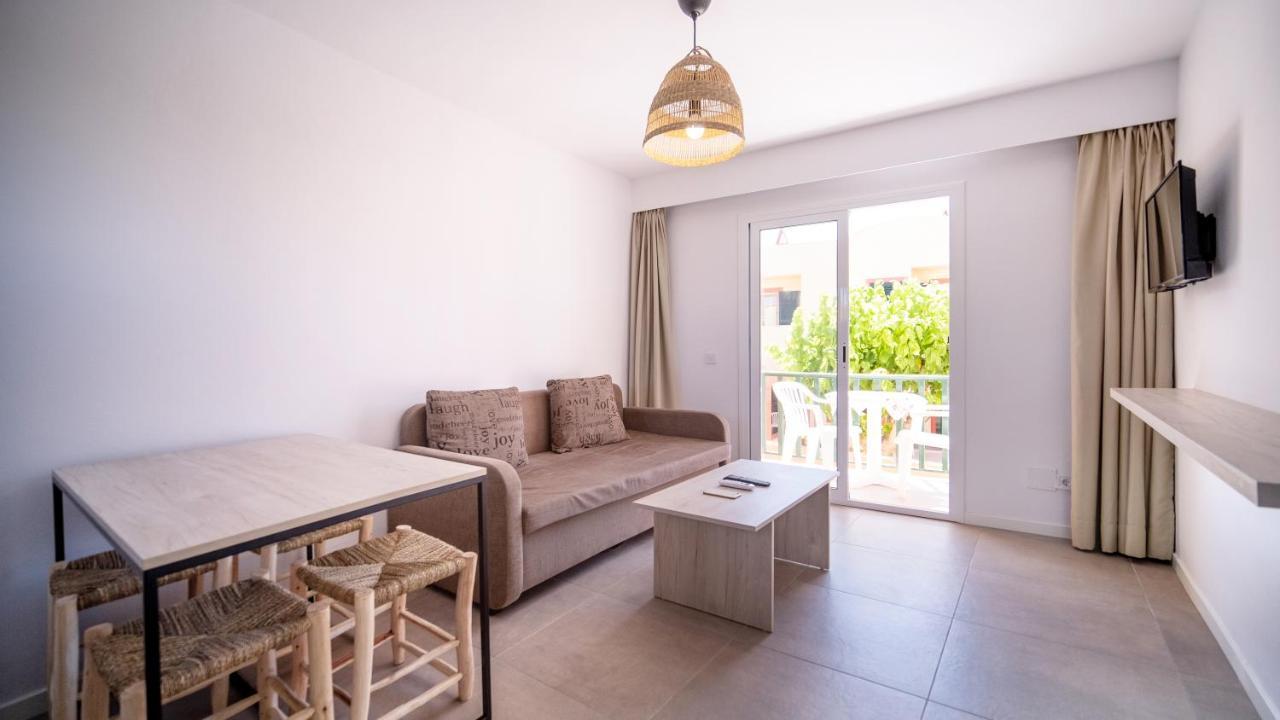 Sant Joan - Adults Only
