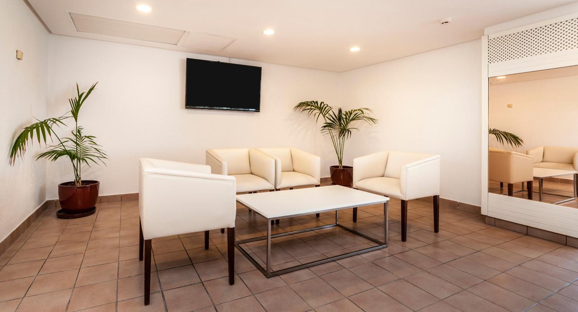 Hotel Globales Cala'n Blanes Cala'N Blanes (Menorca)