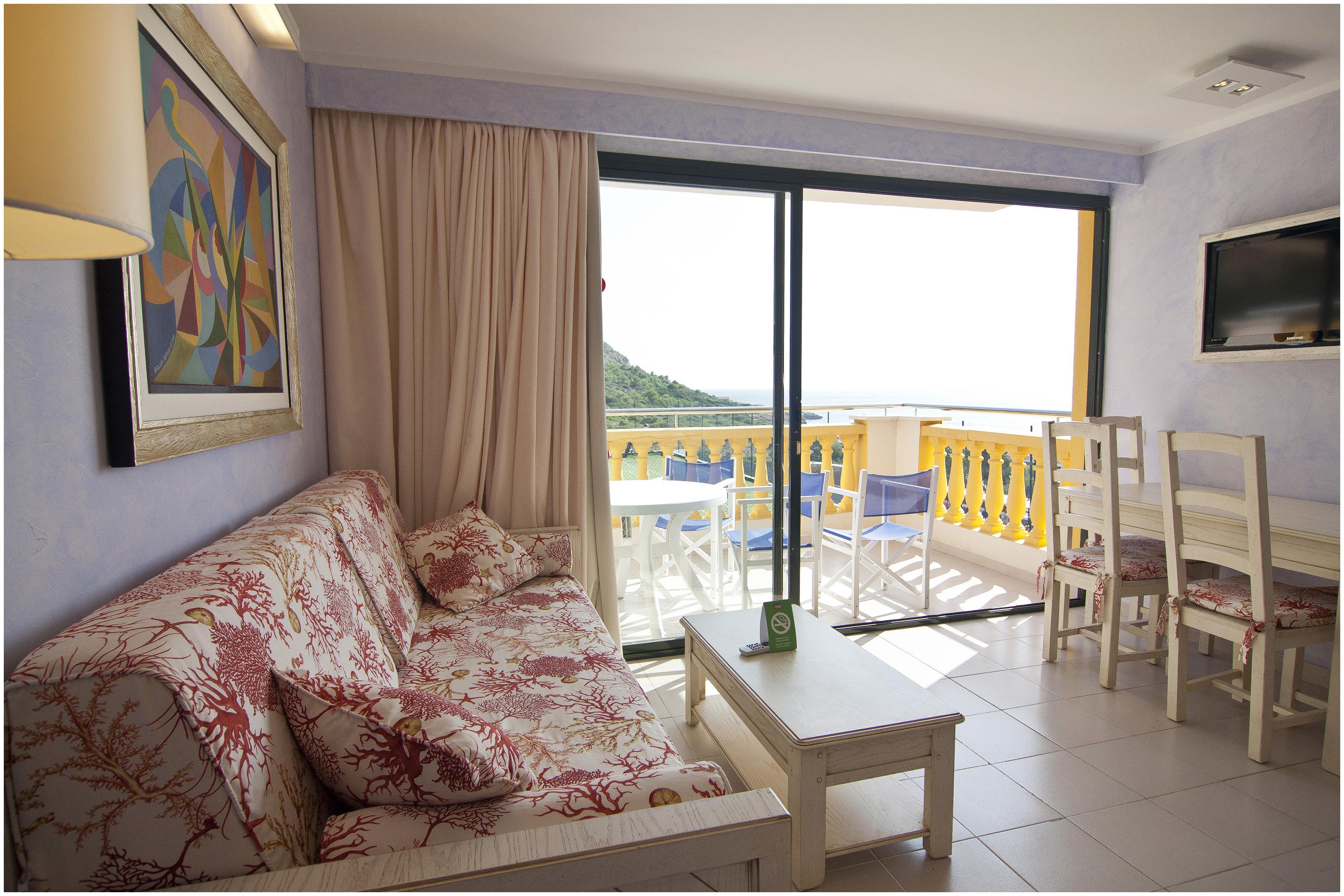 Hotel Royal Family Club