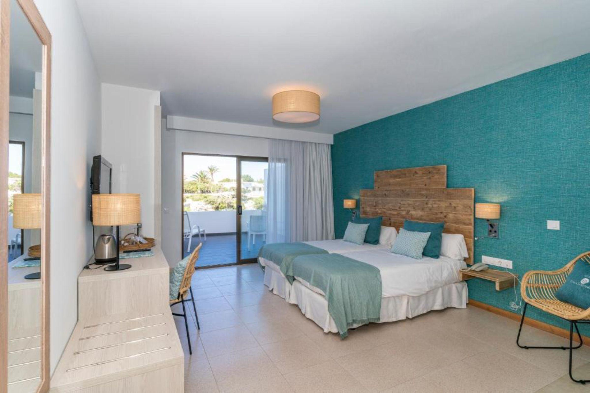 Hotel Playa Santandría Menorca 3*
