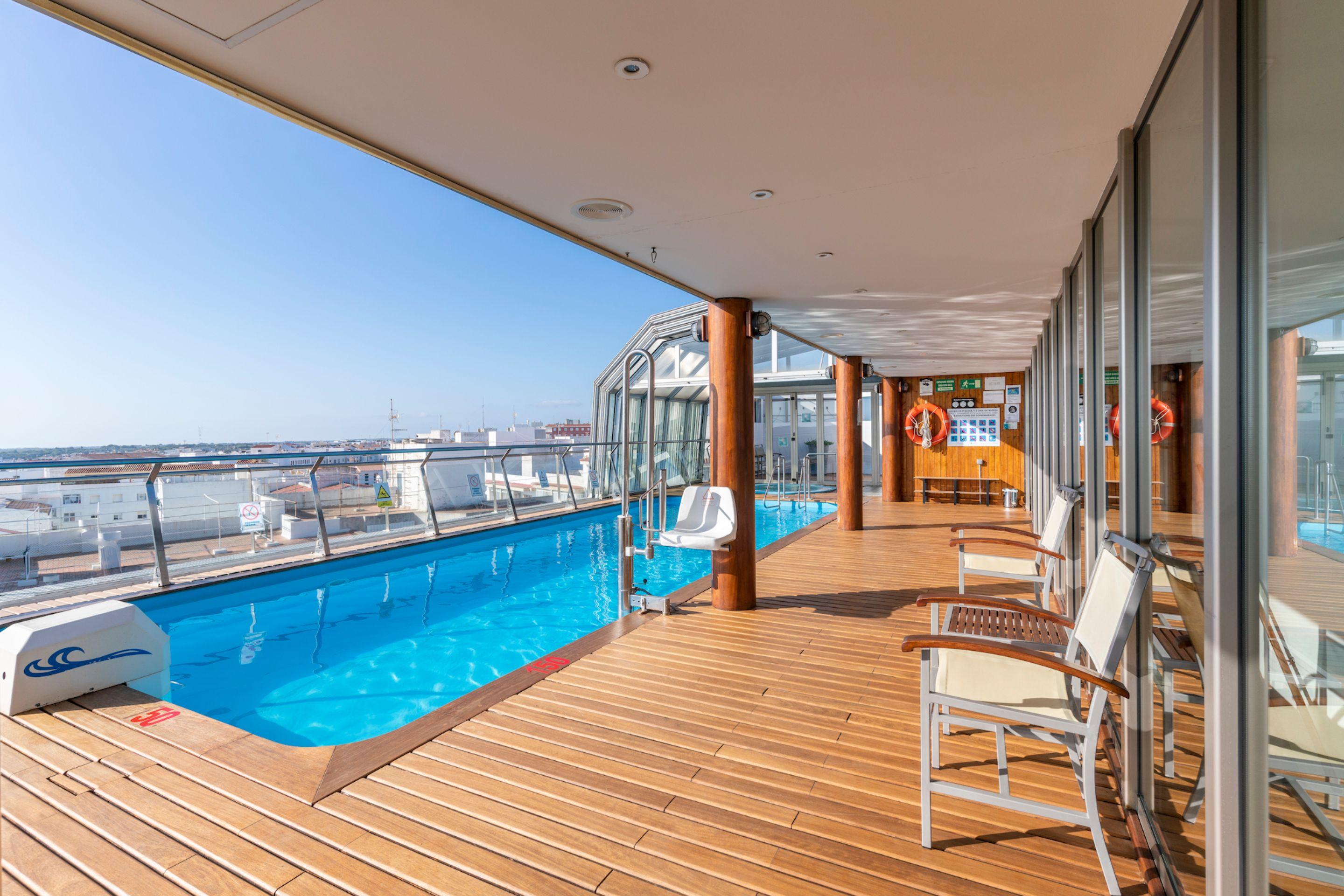 Artiem Capri 4*