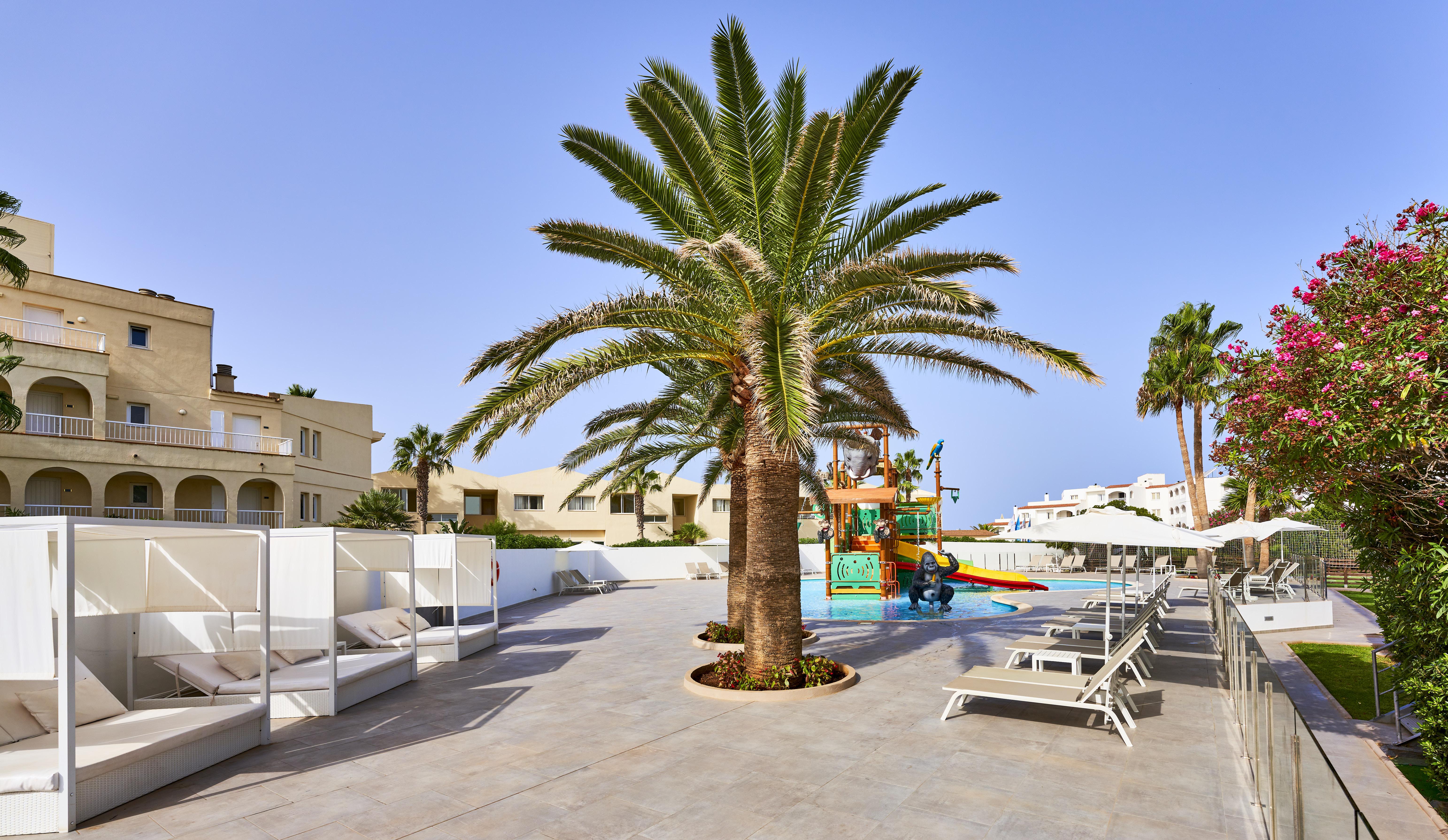 Smartline Cala N Bosch Hotel