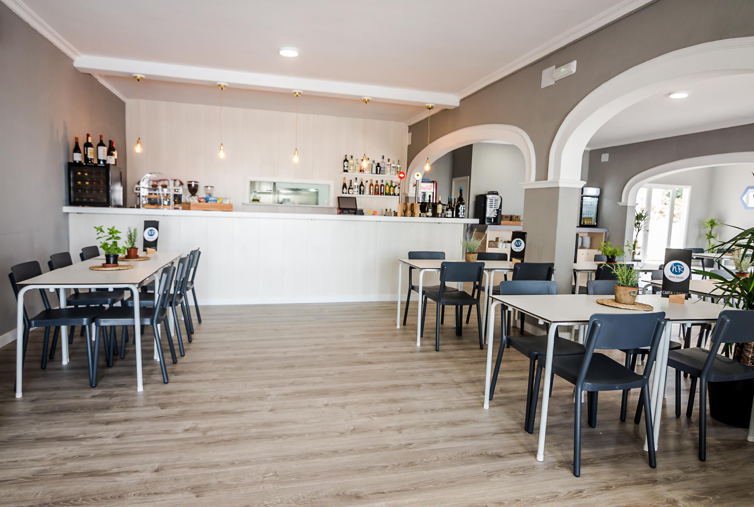 Apartahotel Nelva Cala En Porter (Menorca)