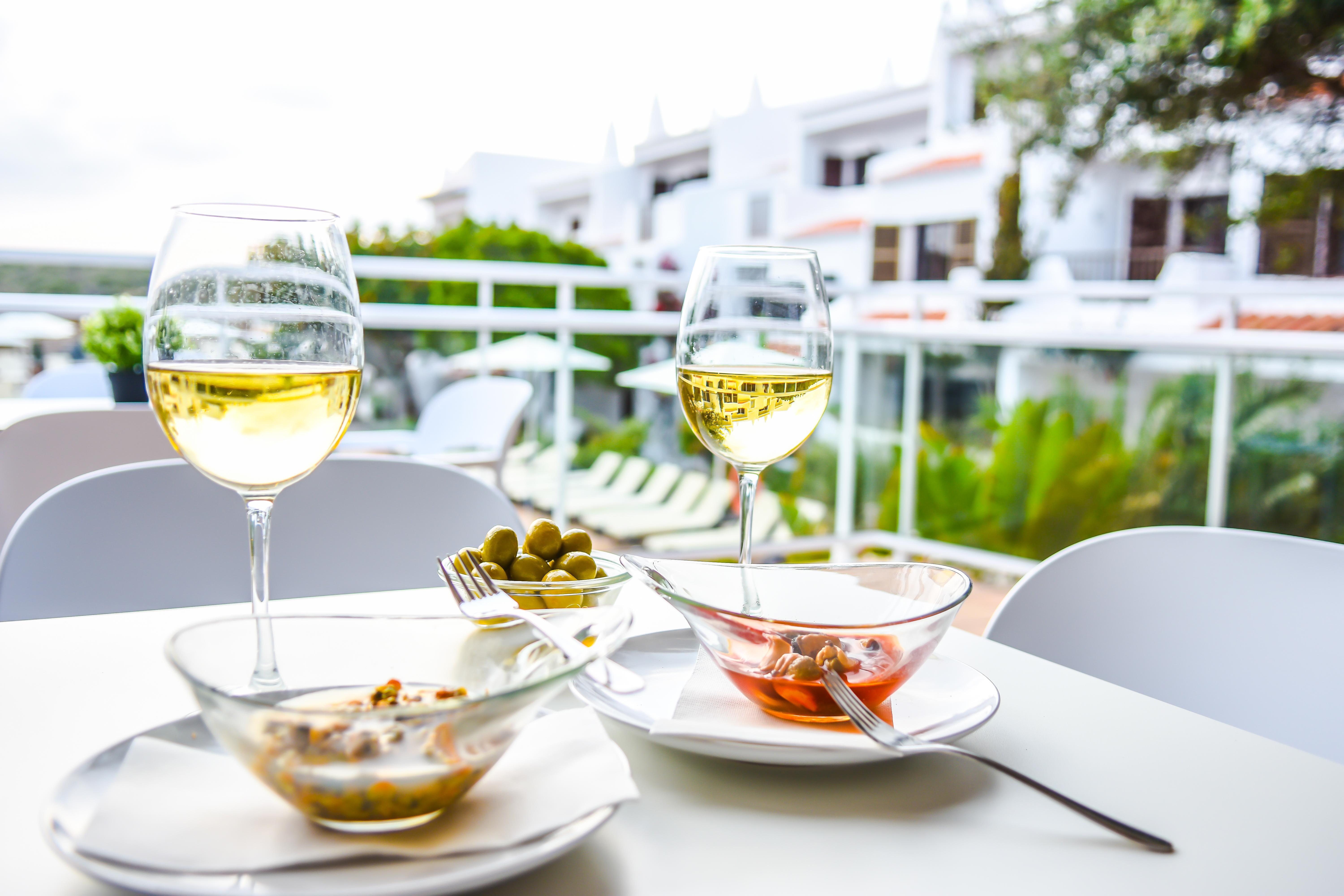 Apartahotel Nelva 3*