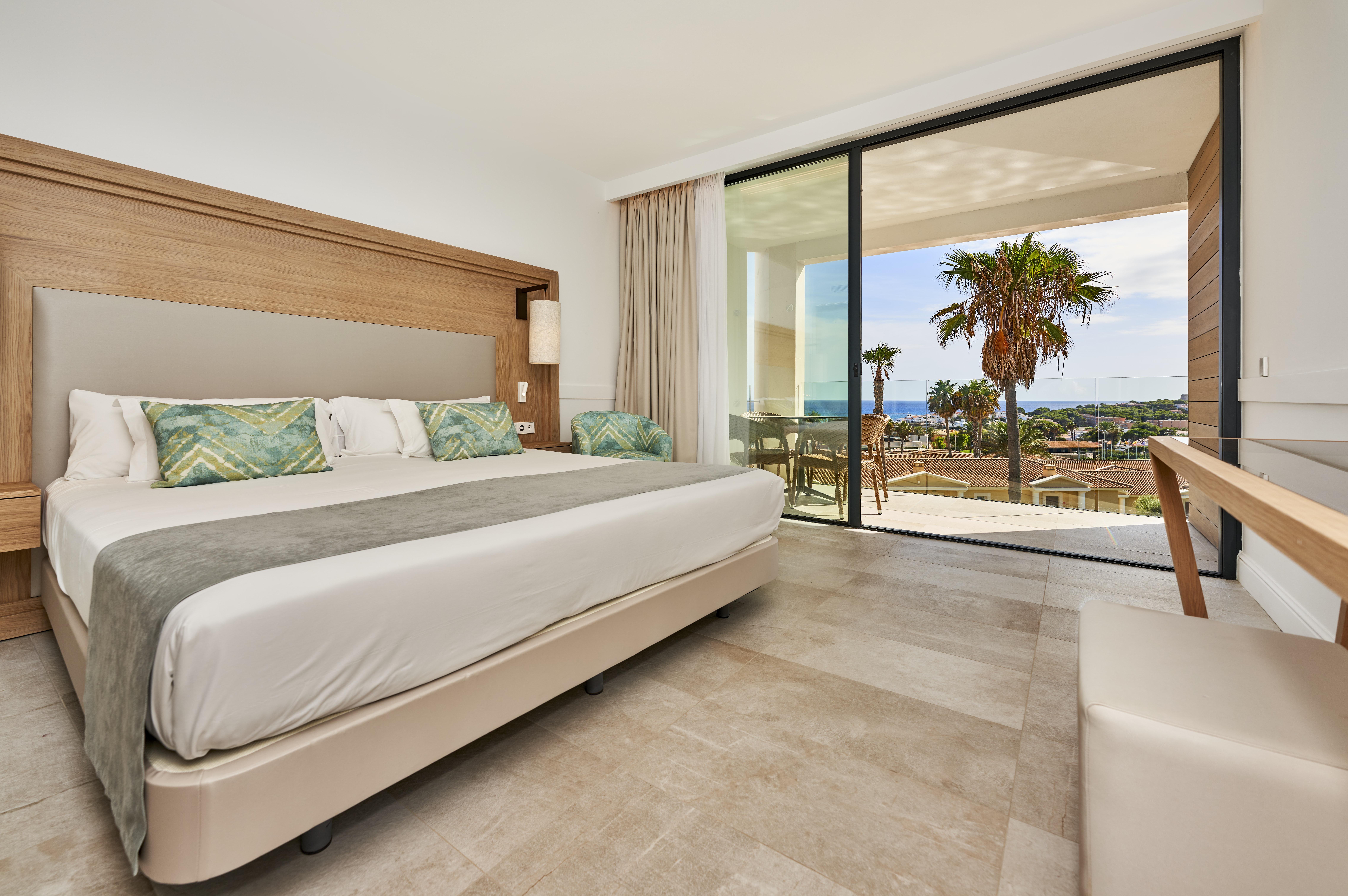 Insotel Punta Prima Hotel 5*