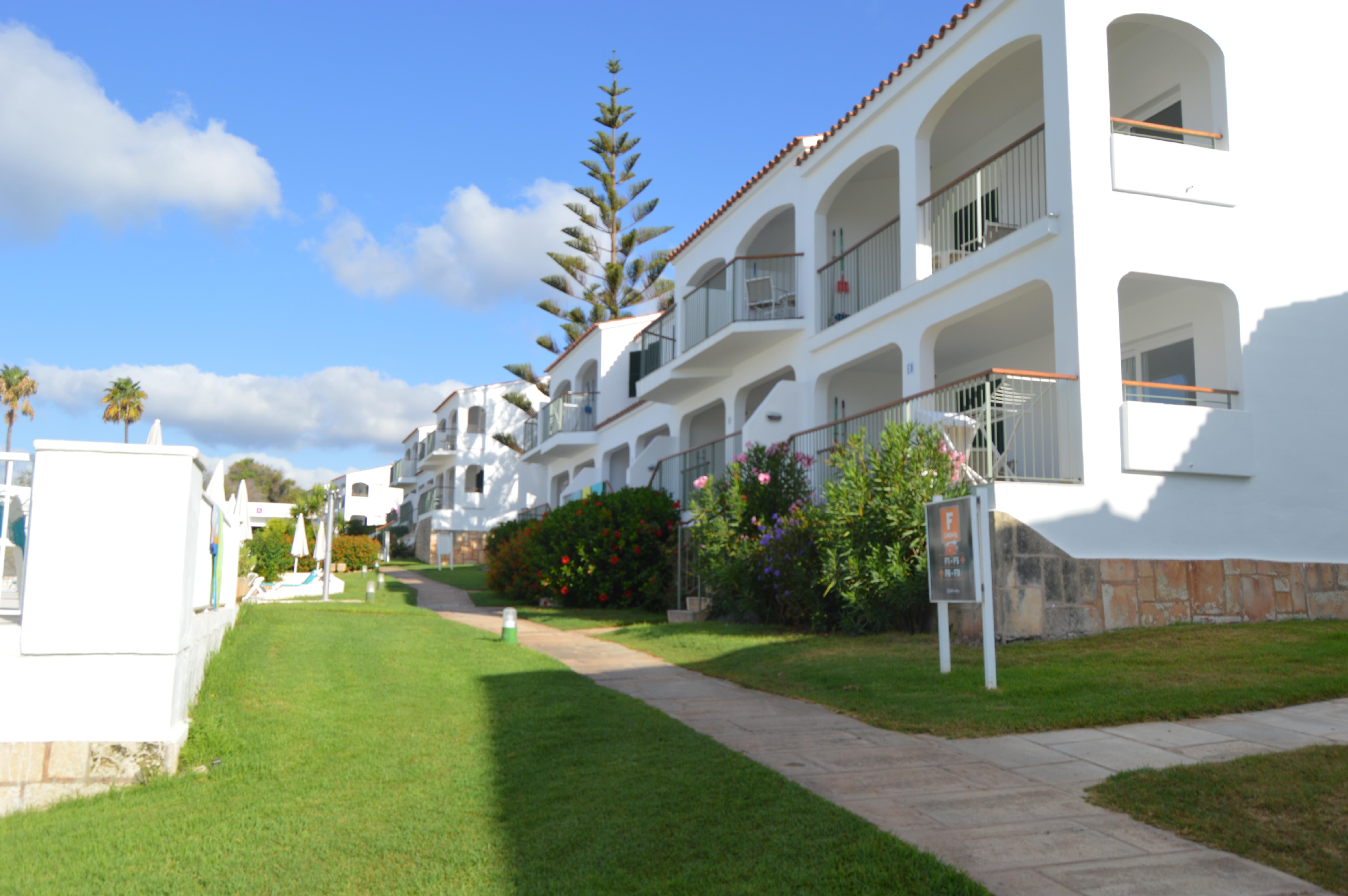 Seth Mestral & Llebeig Apartahotel 3*