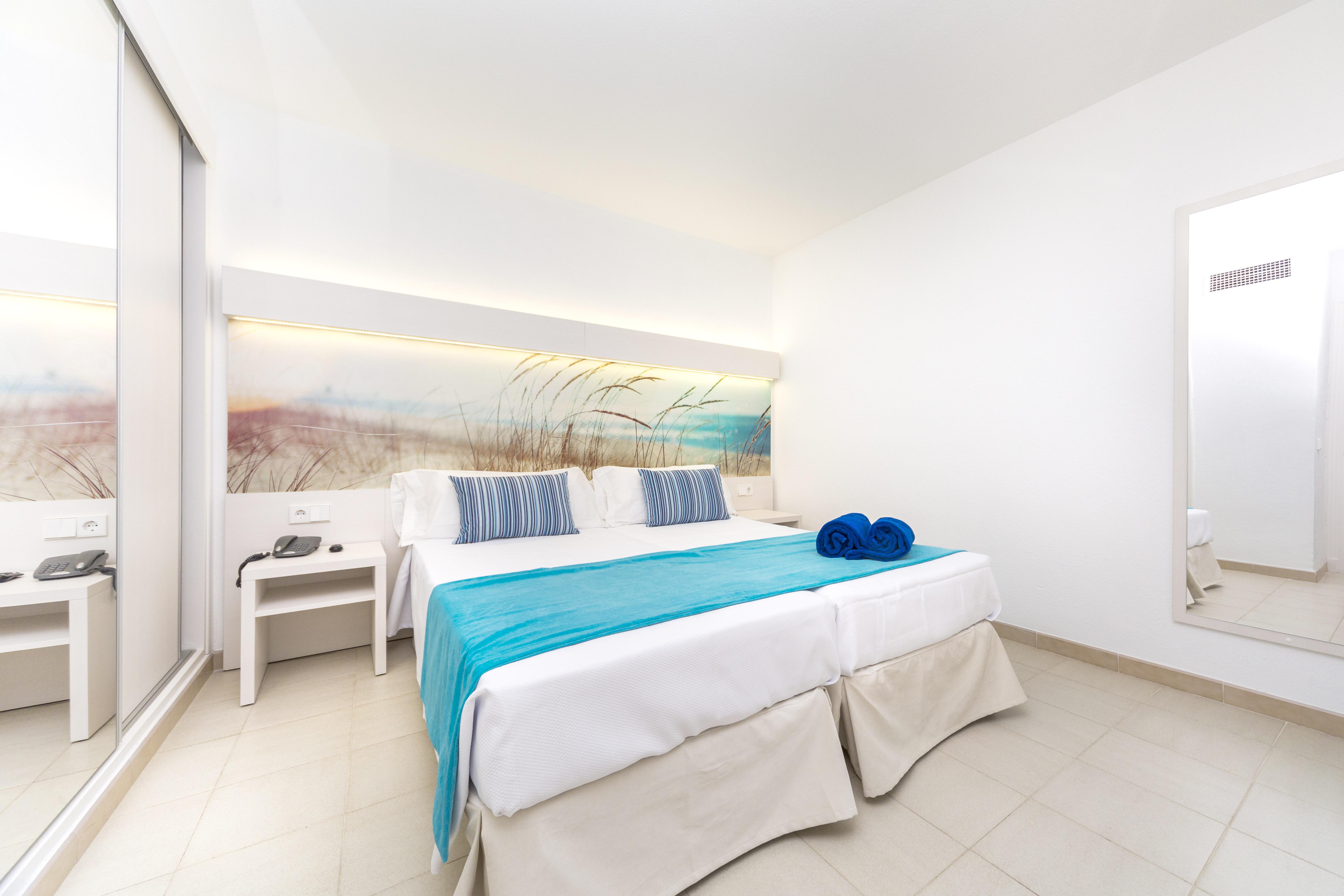 Globales Lord Nelson Apartahotel Santo Tomás