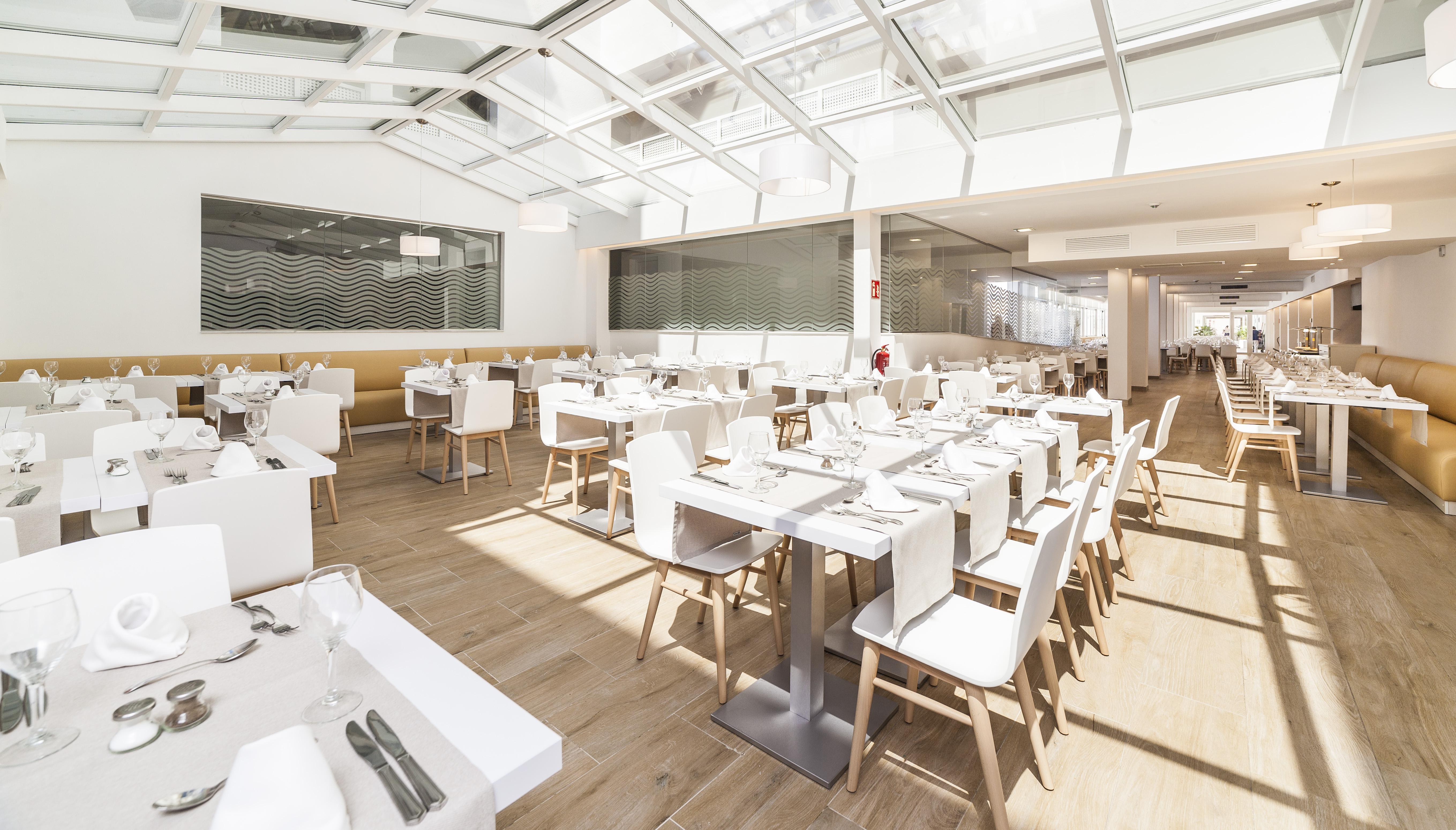 Apartahotel Globales Lord Nelson 3*