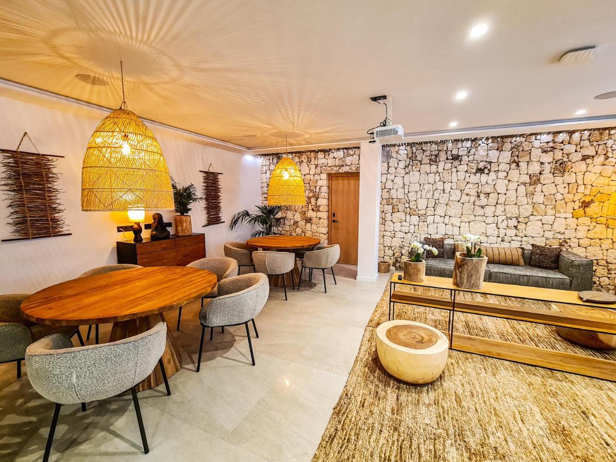 S'estancia Hotel 4*