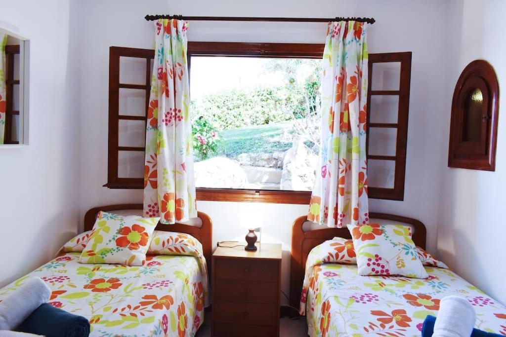 Maria Vistas Al Mar Y Piscina Privada Villa