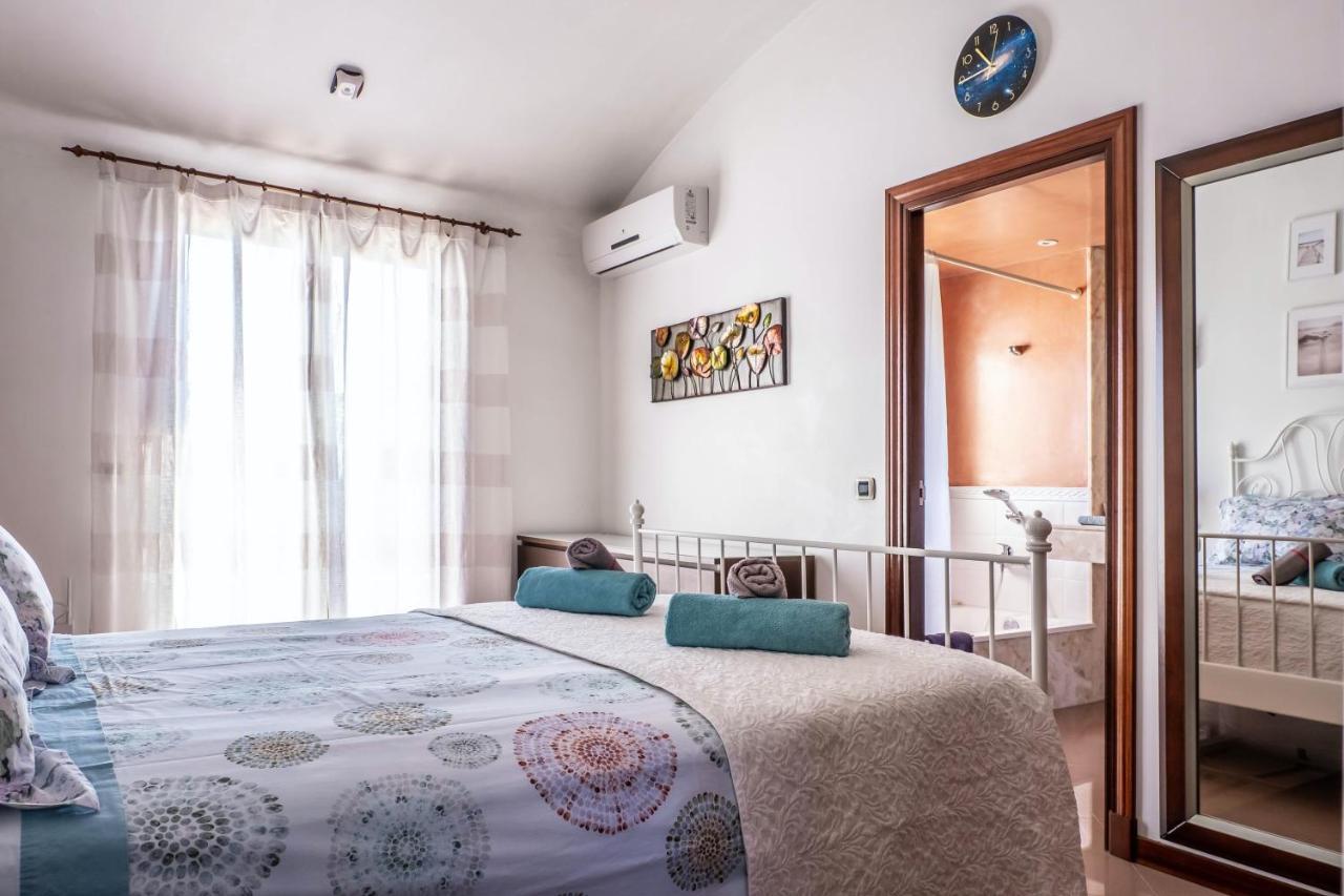 Villa Elegant In Ciutadella De Menorca With Private Pool Sa Caleta