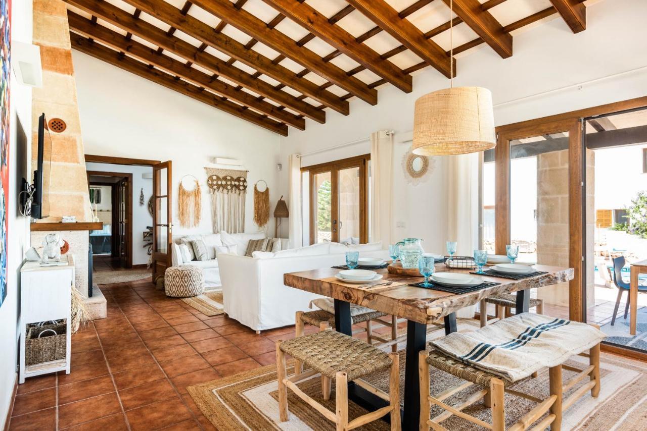 Lasaienea 4 Bedroom Villa, * Cala Morell