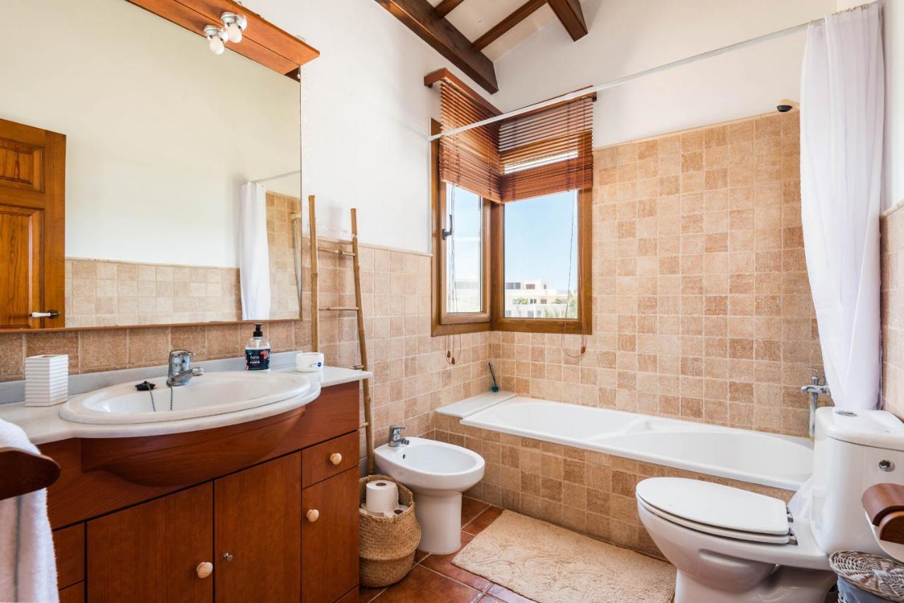 Lasaienea 4 Bedroom Villa, Villa *